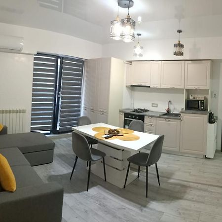 Eric Apartament Mamaia Buitenkant foto