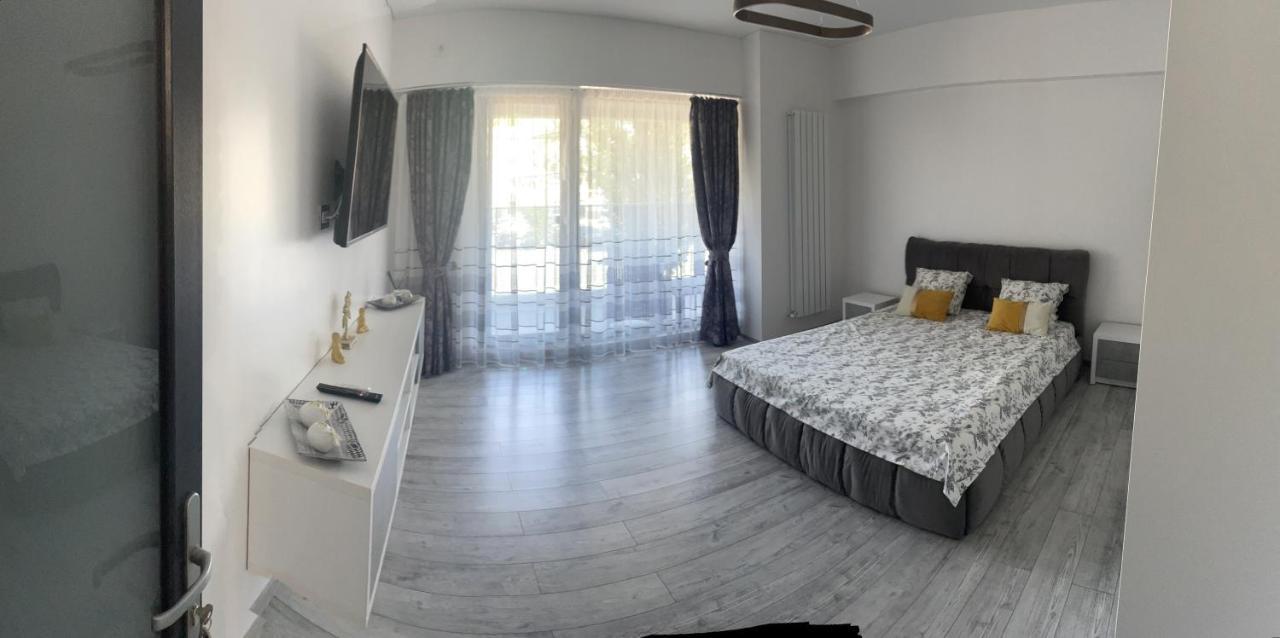 Eric Apartament Mamaia Buitenkant foto